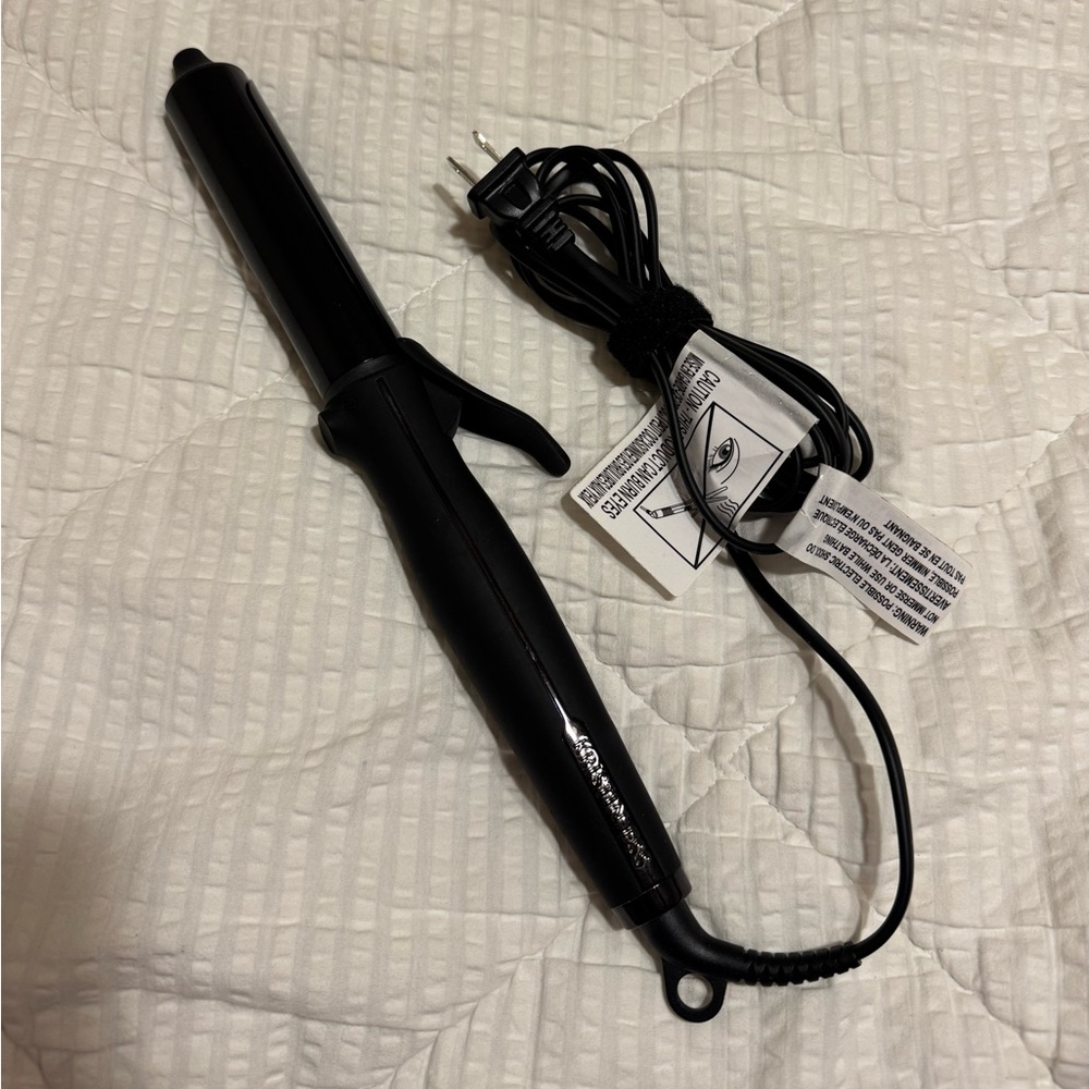 Kristin ESS-NANOBLACK 1.25" Ceramic Curling Iron